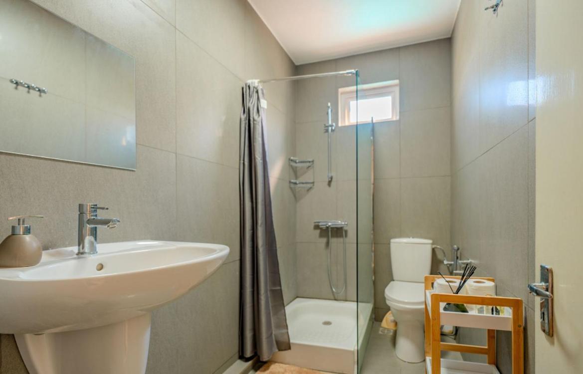 Pereybere Beach Paradise 4 Bedroom Apt Экстерьер фото